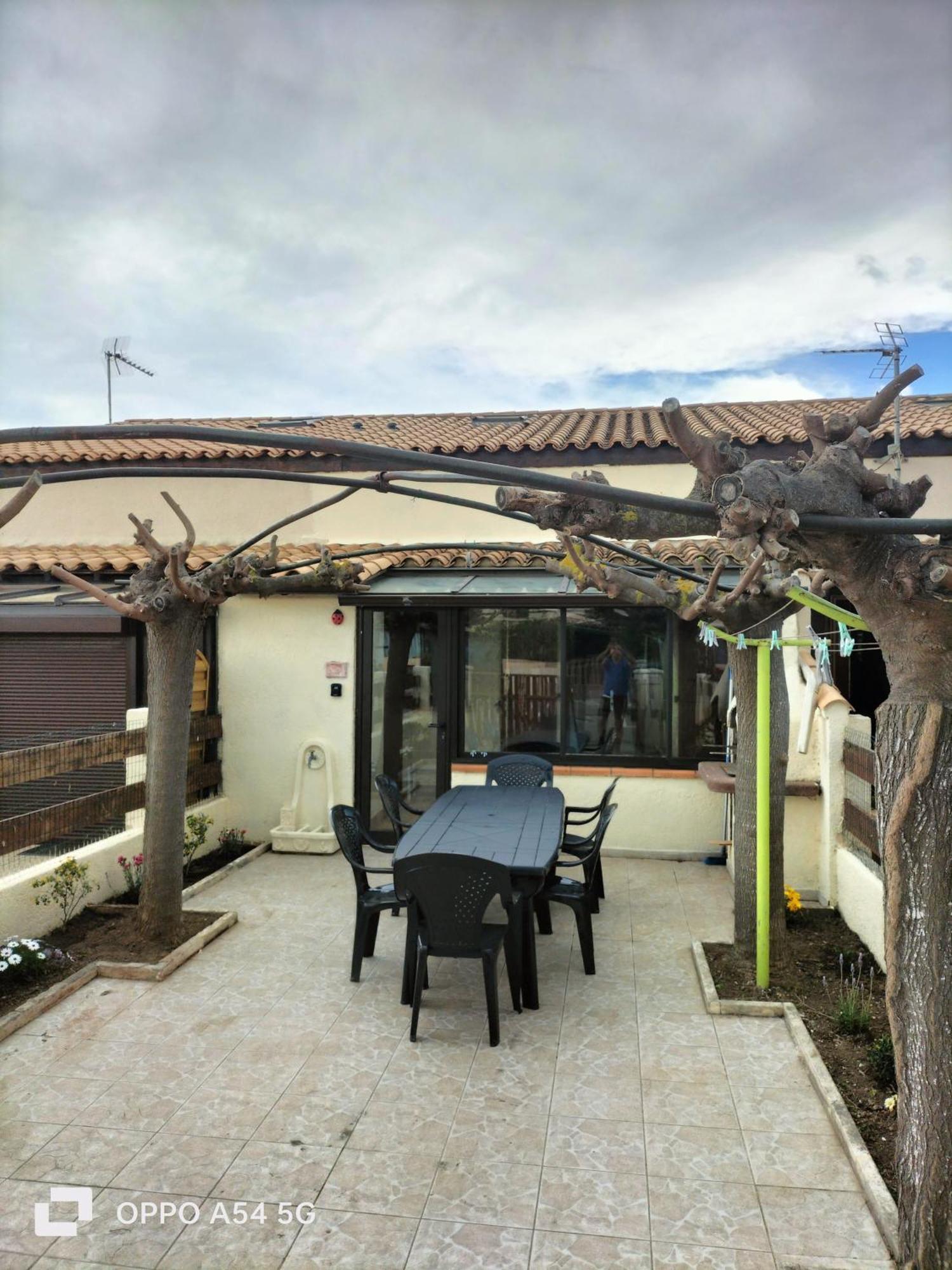 Antiqua Roma Spqr Domus Villa ปอร์-ลา-นูแวลล์ ภายนอก รูปภาพ